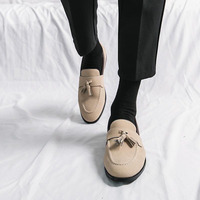 Роскошные брендовые мужские туфли без застежек 2024 года, модная повседневная обувь из кожи, легкие мужские удобные мокасины, мужская обувь для парикмахеров