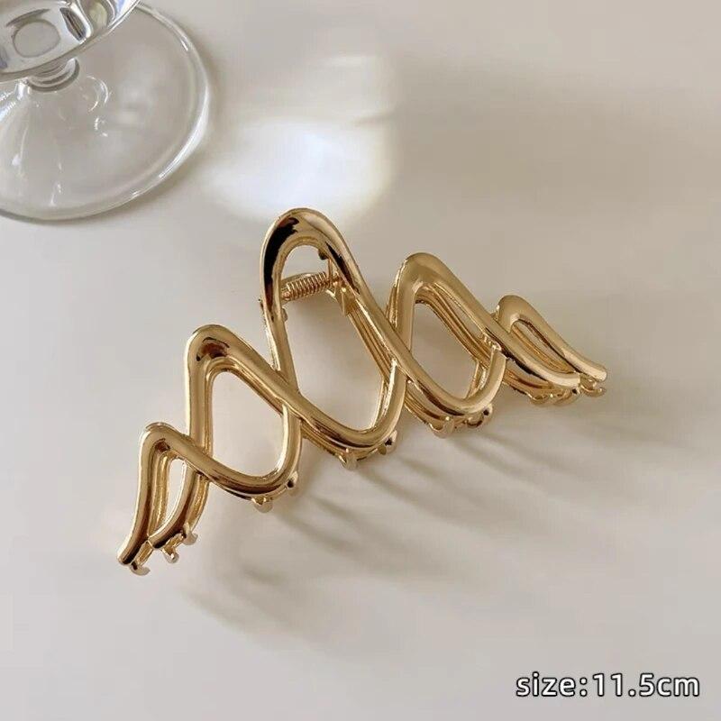 Elegant Geometric Wave Metal Gold Silver Hair Claw Clip For Women Accessories Large Punk Crab Jaw Clamps Hairgrip Headdress 2023