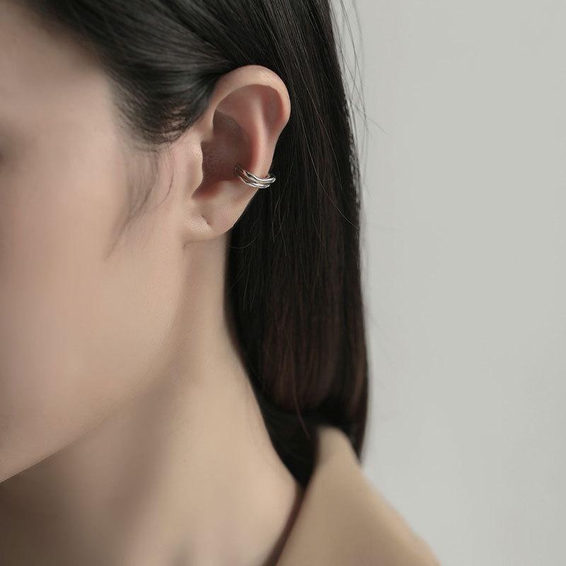 Двухслойные геометрические клипсы для ушей, маленькие и холодные, стильный дизайн, ощущение индивидуальности без сережек для прокалывания ушей для женщин