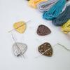 Household Needle Holders DIY Pin Cushion Creative Needle Threader for Crafting Projects Quilting