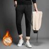 Мужские спортивные брюки, новые осенние и зимние брюки из овечьей шерсти, мужские повседневные спортивные штаны с мягкой подкладкой и утолщенные теплые повседневные спортивные штаны