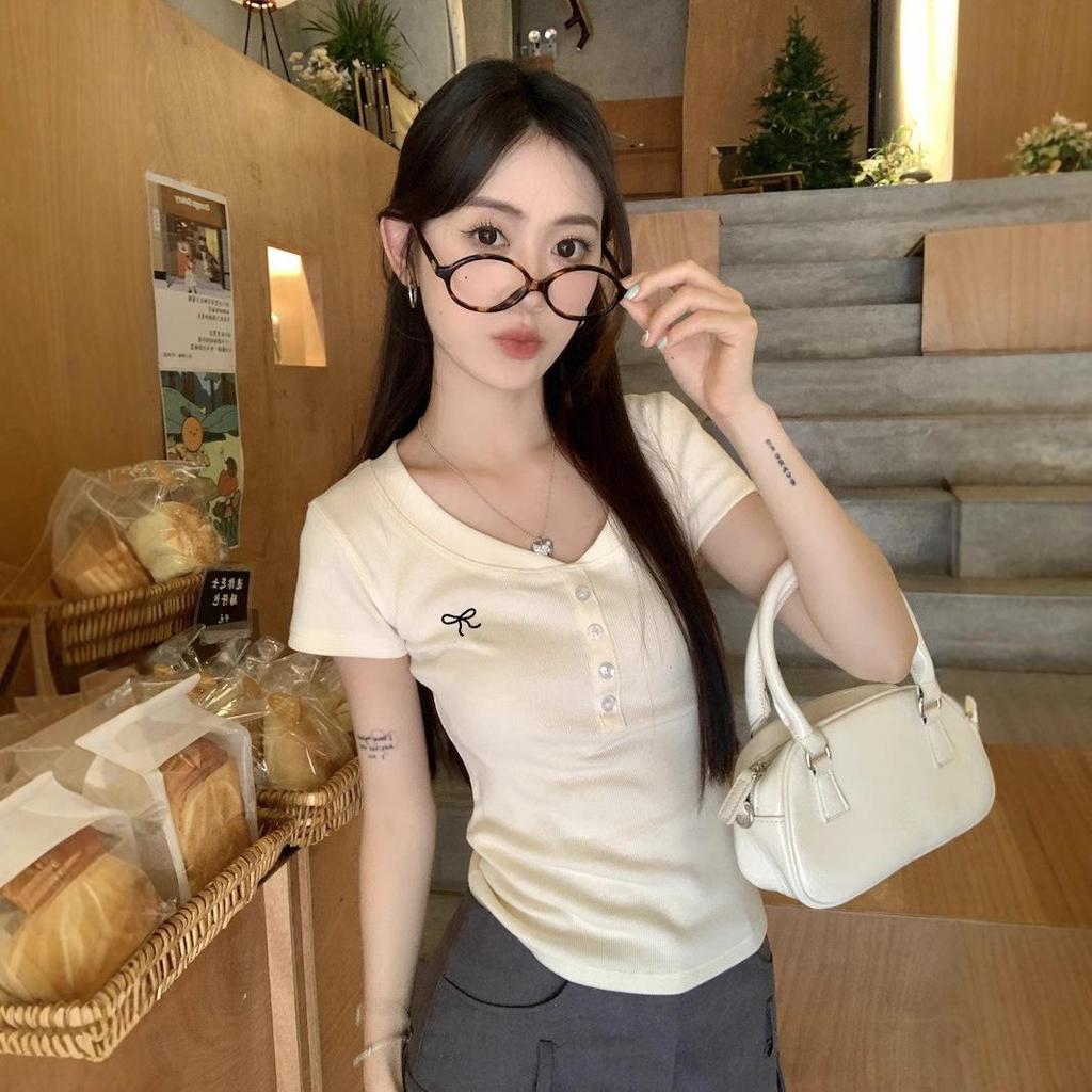 2025 Summer Korean Style V-neck Button Shoulder Embroidered Slim Women's T-shirt
