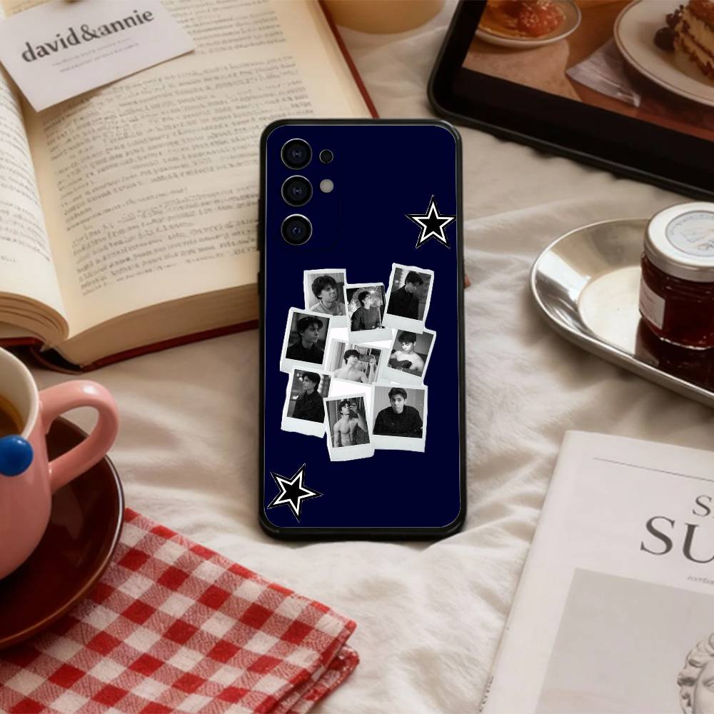 Крутой чехол M-Miguel M-Mora для Samsung S 25,24,23,22,30,21,10,9,Ultra,Plus,Lite,FE,4,5 G Мягкий черный чехол