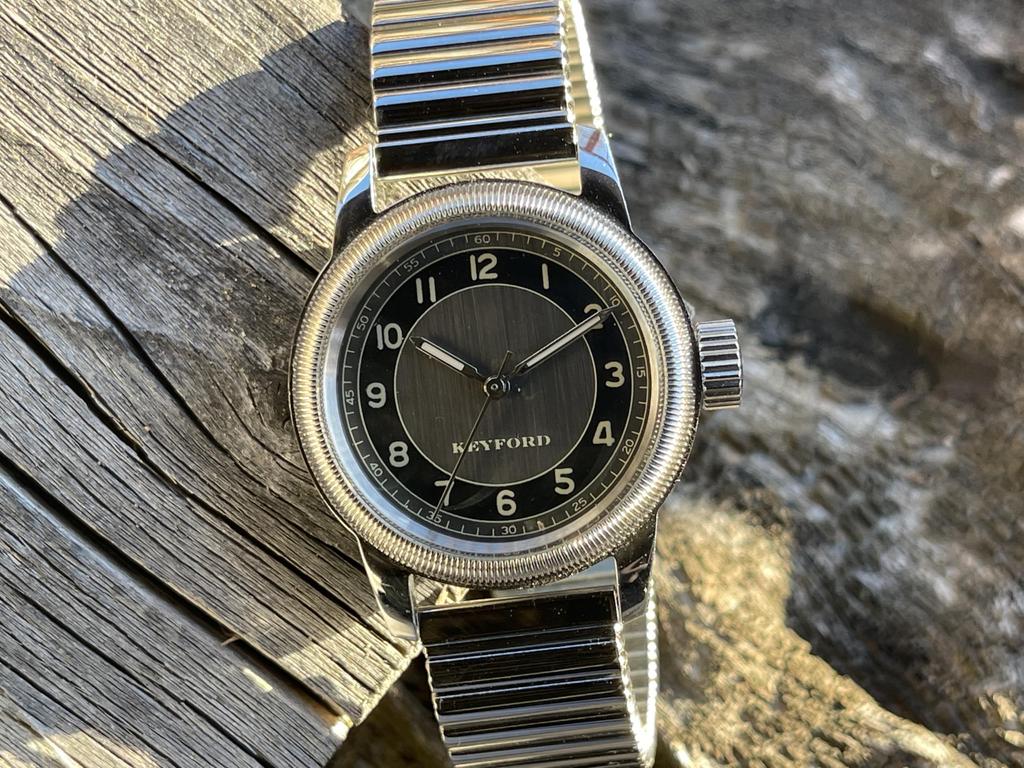 Военные часы с циферблатом в стиле смокинг, серые часы с циферблатом в стиле смокинг, серый удлинительный ремень [MRMW] Мужские