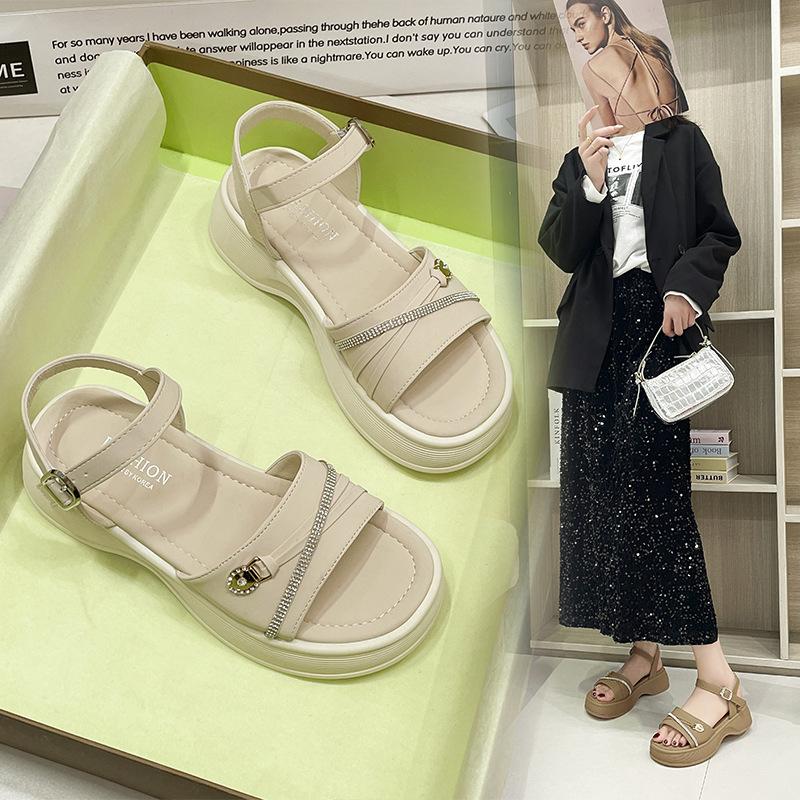 Популярные летние тапочки, верхняя одежда 2025 года, новые нескользящие пляжные сандалии с толстой подошвой, однотонные