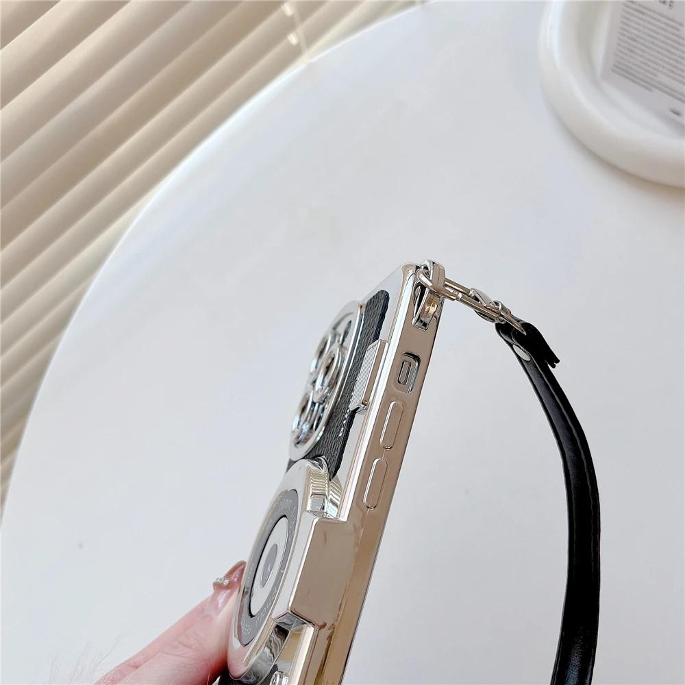 Роскошный Ретро Стерео Камера Рука с Шнурком Чехол для Телефона Для iPhone 16 15 14 Plus 13 12 11 Pro Max Чехол с Кожаным Узором