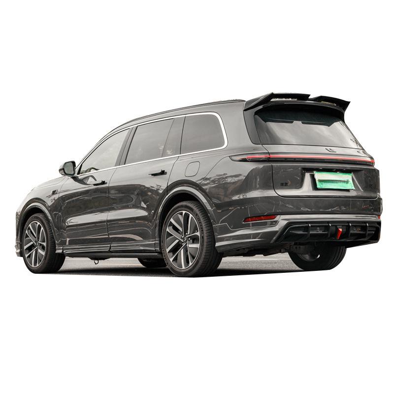 Обновите Li Auto L6/L7/L8/L9 комплектом спортивных заднего и верхнего антикрыльев Black Warrior MC, сверление не требуется.