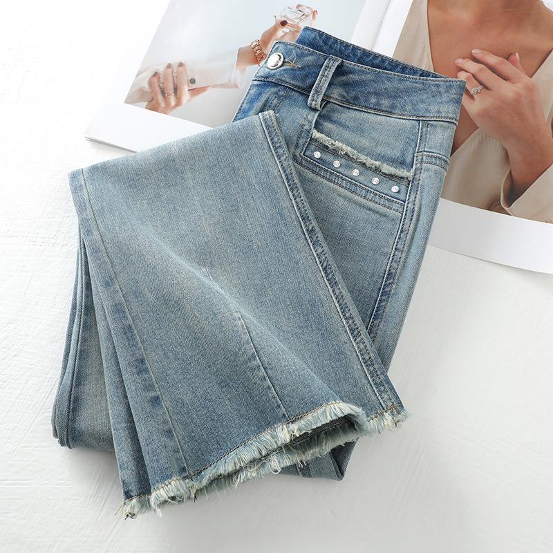 Женские джинсы клеш с завышенной талией, облегающие, укороченные до щиколотки, светлого цвета с эффектом потертости, 2024