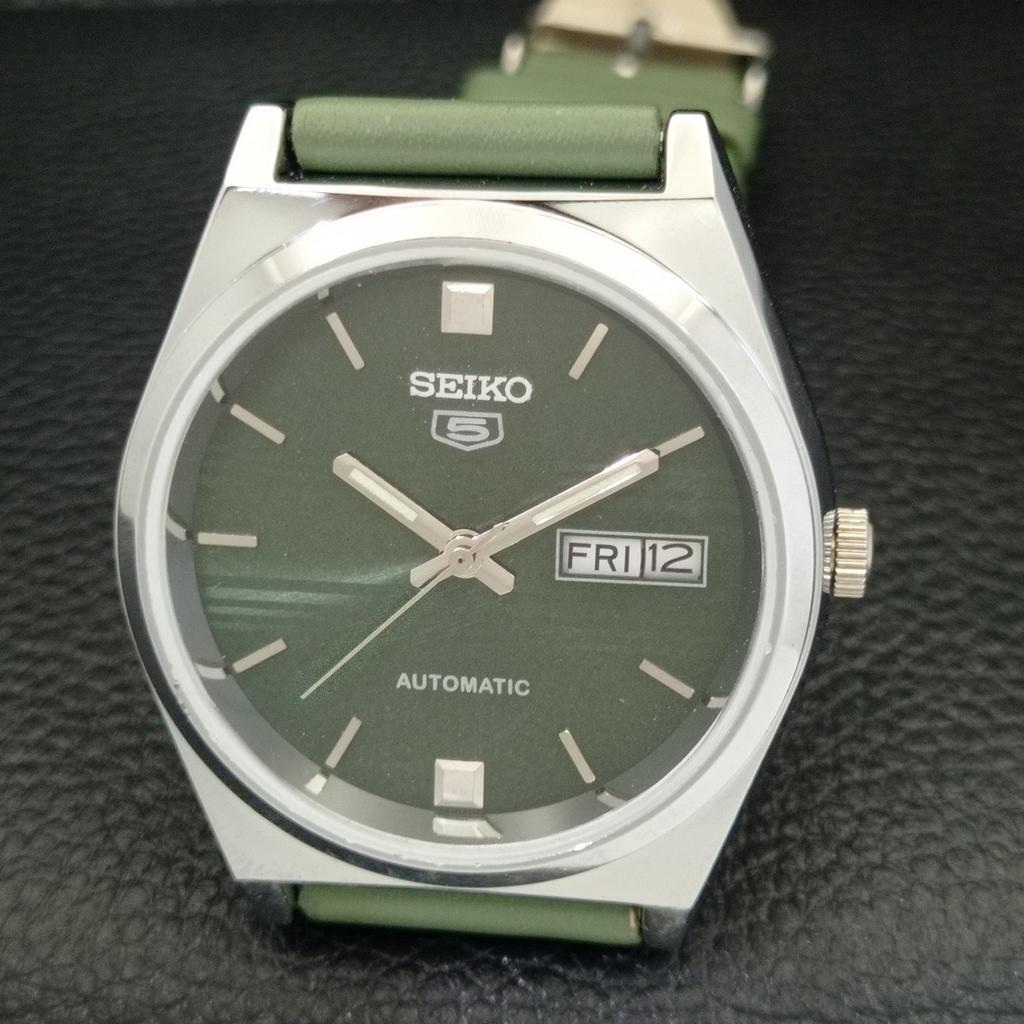 ВОССТАНОВЛЕННЫЕ ВИНТАЖНЫЕ МУЖСКИЕ ЧАСЫ SEIKO 5 AUTOMATIC JAPAN С ЗЕЛЕНЫМ ЦИФЕРБЛАТОМ a434689-2 R121-a434689