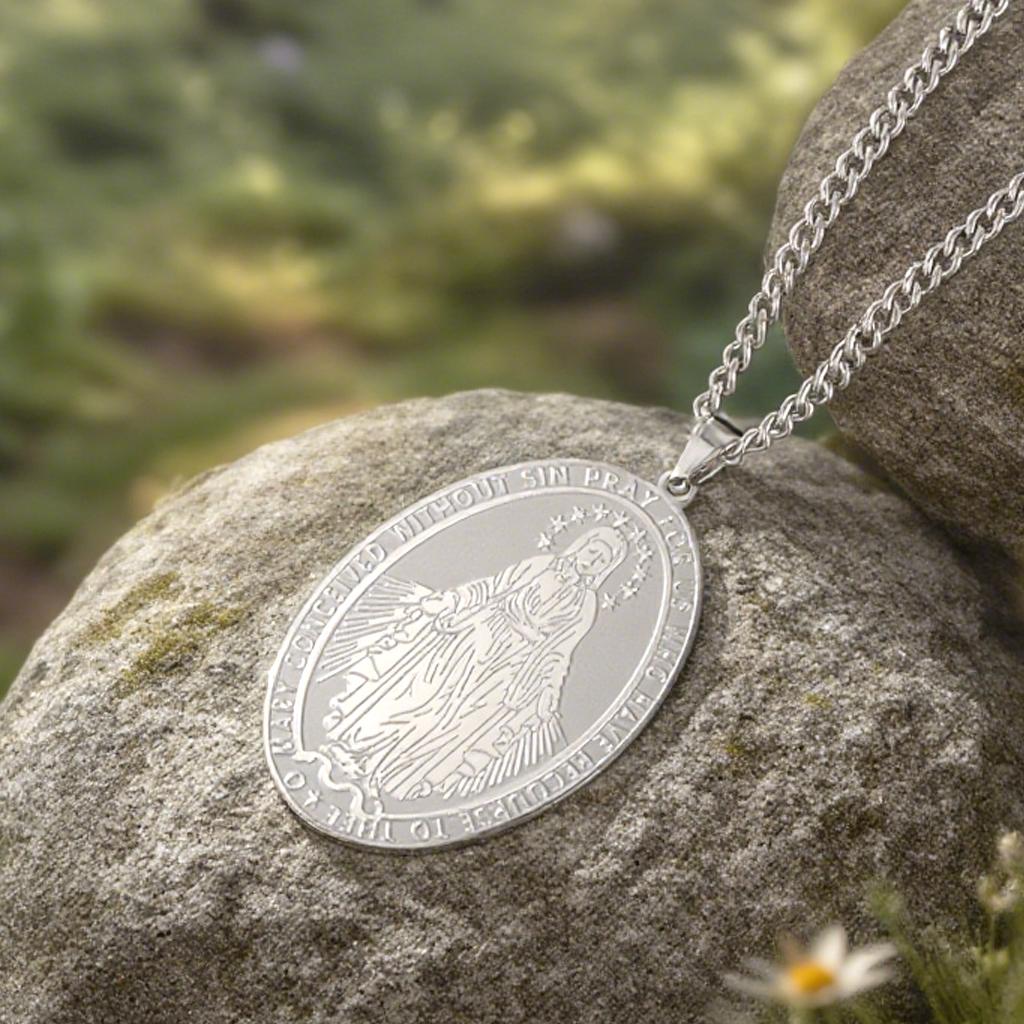 Dawapara Религиозный Двусторонний Резной Кулон Девы Марии Католический Подвеска Матерь Божия Ювелирные Изделия из Нержавеющей Стали