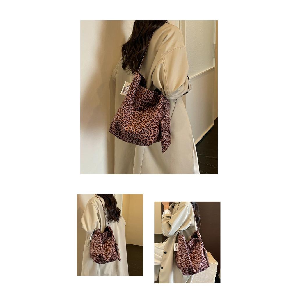 Tote Bag Women velveteen Leopard Print Large Capacity Daily Commute