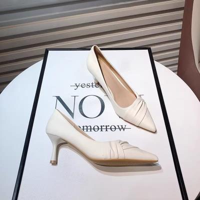 Модные туфли-лодочки с острым носком и неглубоким вырезом, на высоком каблуке, универсальные рабочие туфли, удобные и легкие одинарные туфли, новый взрыв 2025 года