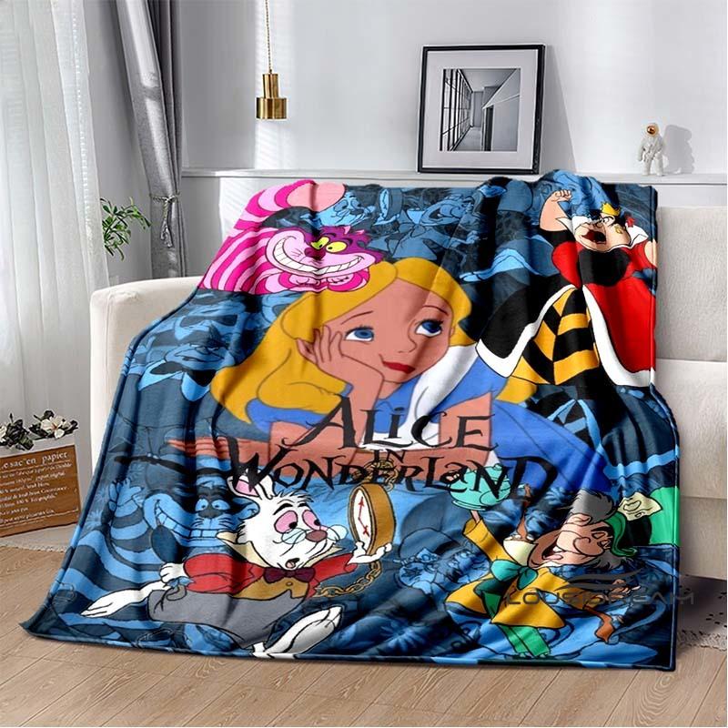 Alice in Wonderland Cartoon Print Plush Blanket, Extra Large Size, Warm and Comfortable, Suitable for Bed and Sofa Decoration.