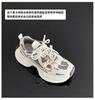 [Невысокий мужчина] Белые кроссовки на толстой подошве, увеличивающие рост, для женщин, лето 2025, новые дышащие спортивные универсальные повседневные туфли для женщин