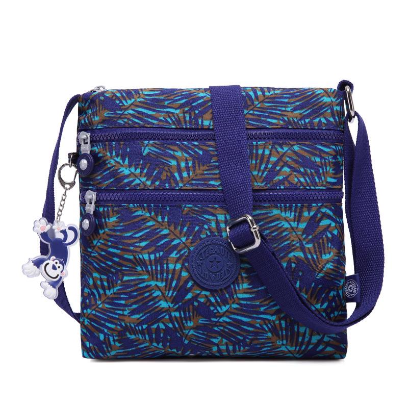 Versatile Lightweight Water-Repellent Nylon High-Top Shoulder Messenger Bag