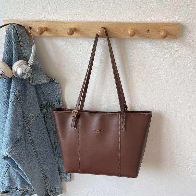 Премиальная сумка женская 2025 новая популярная модная универсальная ретро сумка через плечо большой вместимости сумка-тоут для поездок на работу