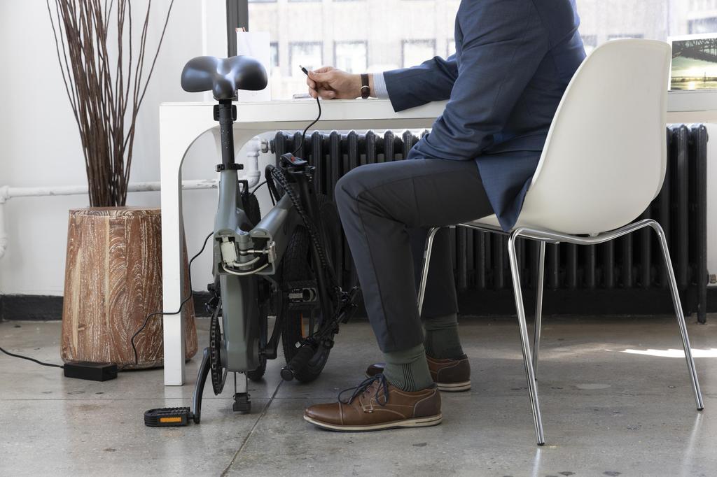 DYU T1 электрический велосипед 250 Вт бесщеточный двигатель 36 В 10 Ач литиевая батарея магниевый сплав электровелосипед для взрослых 20-дюймовые шины складной электрический велосипед