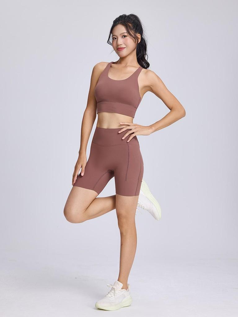 Спортивный бюстгальтер Lycra 2025 года с высокой поддержкой, съемными чашечками и дизайном на перекрещивающихся бретелях для йоги и фитнеса