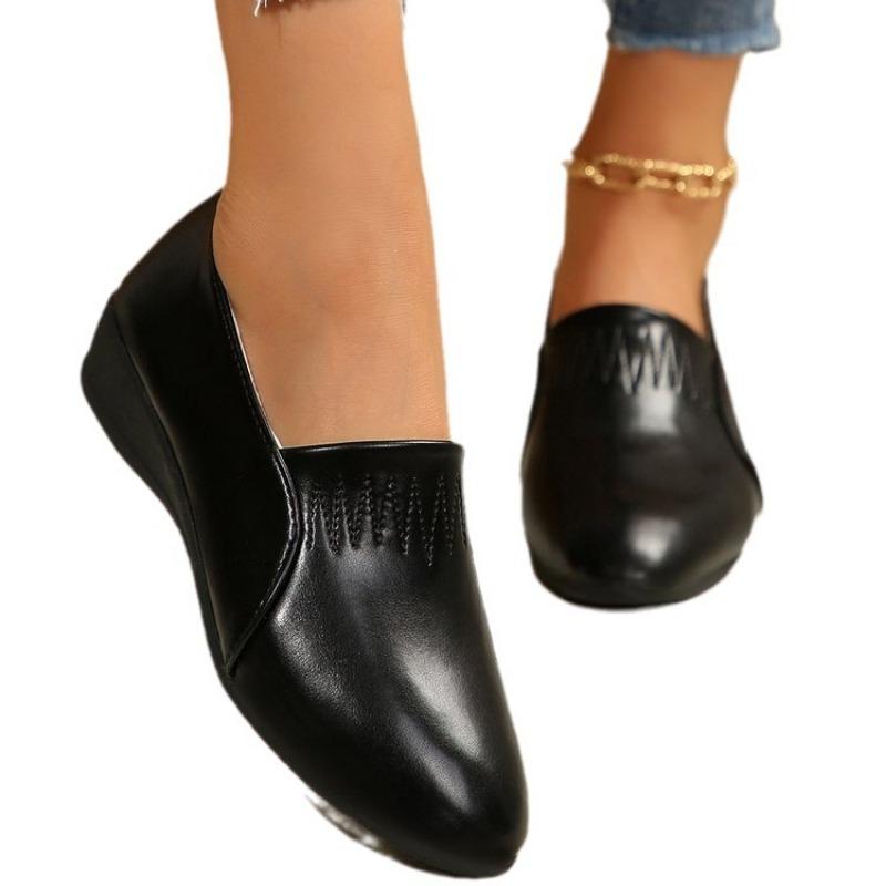 Осень новая большая размерная универсальная обувь для мамы низкий каблук обувь Дуду мягкая подошва удобная дышащая женская кожаная обувь