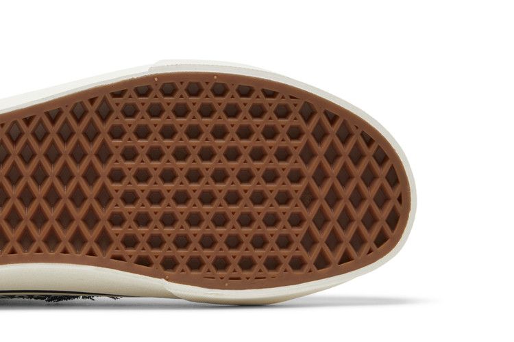Мужские кроссовки INVINCIBLE x Vans Sk8-Hi Reissue VLT LX 'Gnarly Pack'