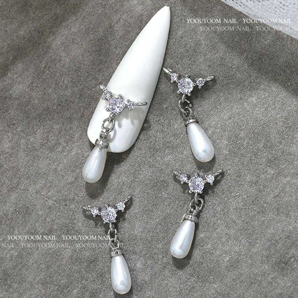 Bowknot 3D Manicure Jewelry Silver Nail Art Decoration Crystal Nail Rhinestones Decorate