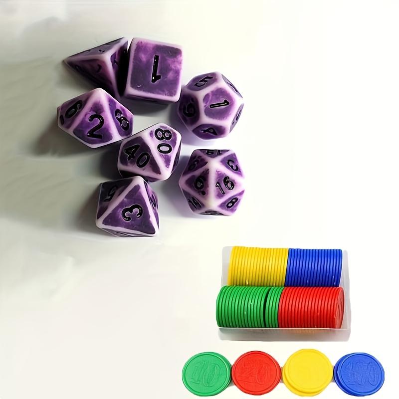 1 шт. набор: Колода черных, износостойких и прочных пластиковых игральных карт, коробка фишек и набор из 7 игральных костей.