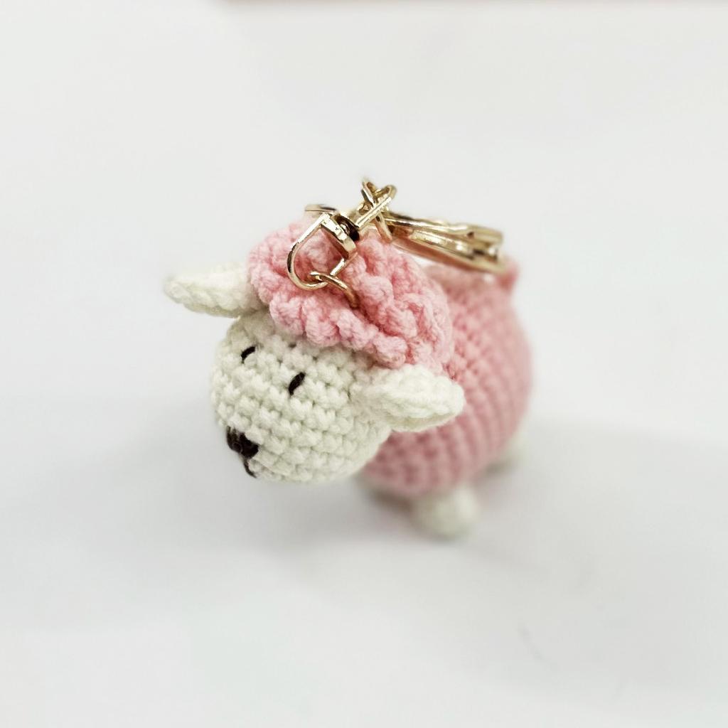 Забавные подвески в виде животных, ручной работы, декор для сумки из альпаки, вязаные крючком брелки в виде овечек, вязаный брелок в виде животного