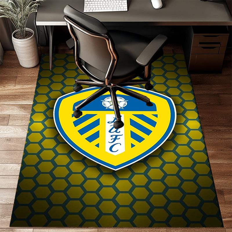 Leeds Crest Design Printed Office Carpet Chair Cushion Entryway Rug, Rugs for Living Room, Bedroom Christmas gifts