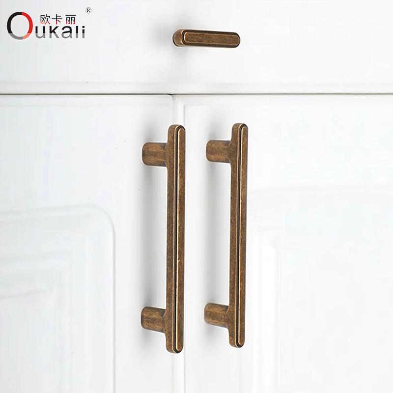 China Zinc Alloy 96mm Adjustable Many Types for Use in Kitchen Bedroom Living Room Bathroom Furniture Handles