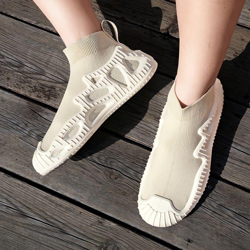 Черные высокие дышащие слипоны для мужчин, летняя унисекс обувь по низкой цене по акции, легкие мужские повседневные кроссовки для спортзала