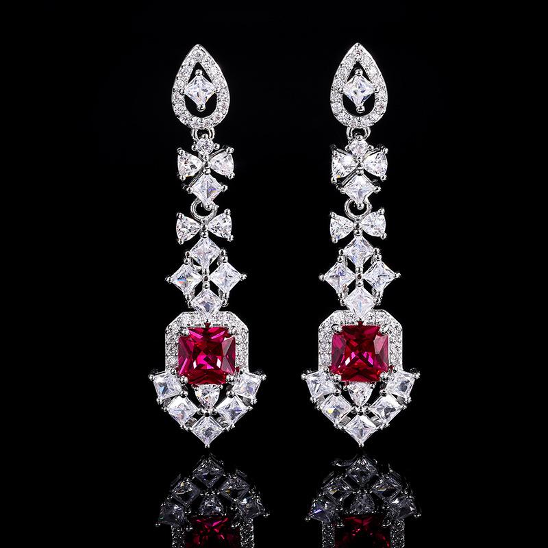 Ювелирные изделия Цвет сокровища Серьги Серьги High Sense Light Роскошные серьги Серьги с сапфиром Tide