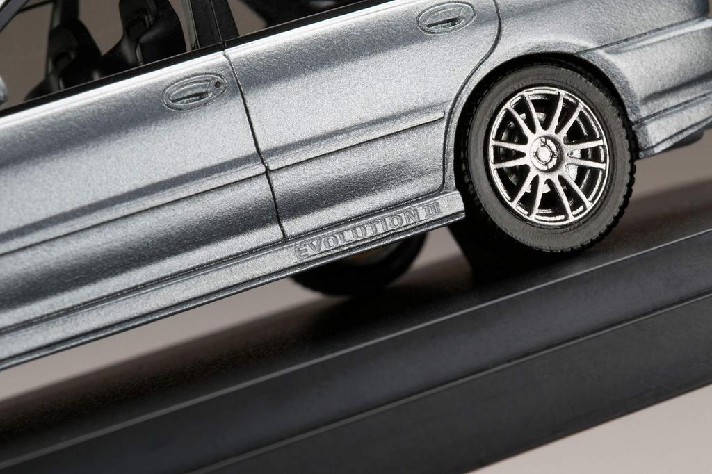 MARK43 Mitsubishi Lancer GSR Evolution III Custom Version Silver Готовый продукт 1/43 (CE9A) Королева