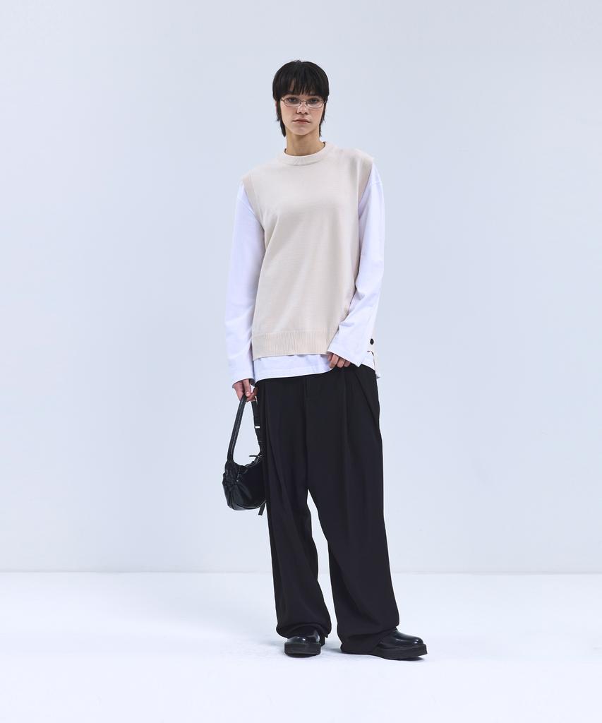 IRONYPORNO WHITELINE 86-Iroj364 Side Button Slit Knit Vest Beige