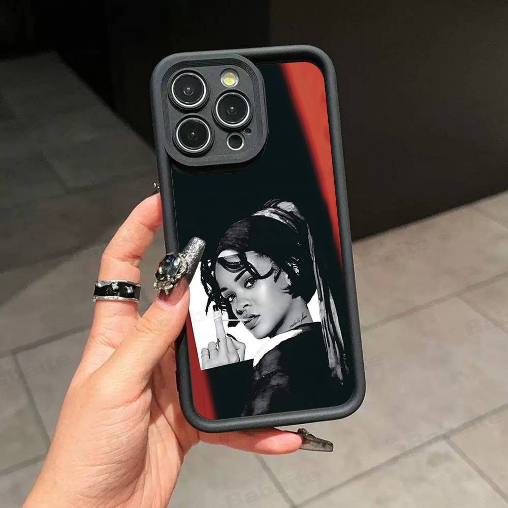 Чехол для телефона Rihanna для iPhone 17 16 E 15 14 13 12 11 Pro Max Plus Задняя крышка