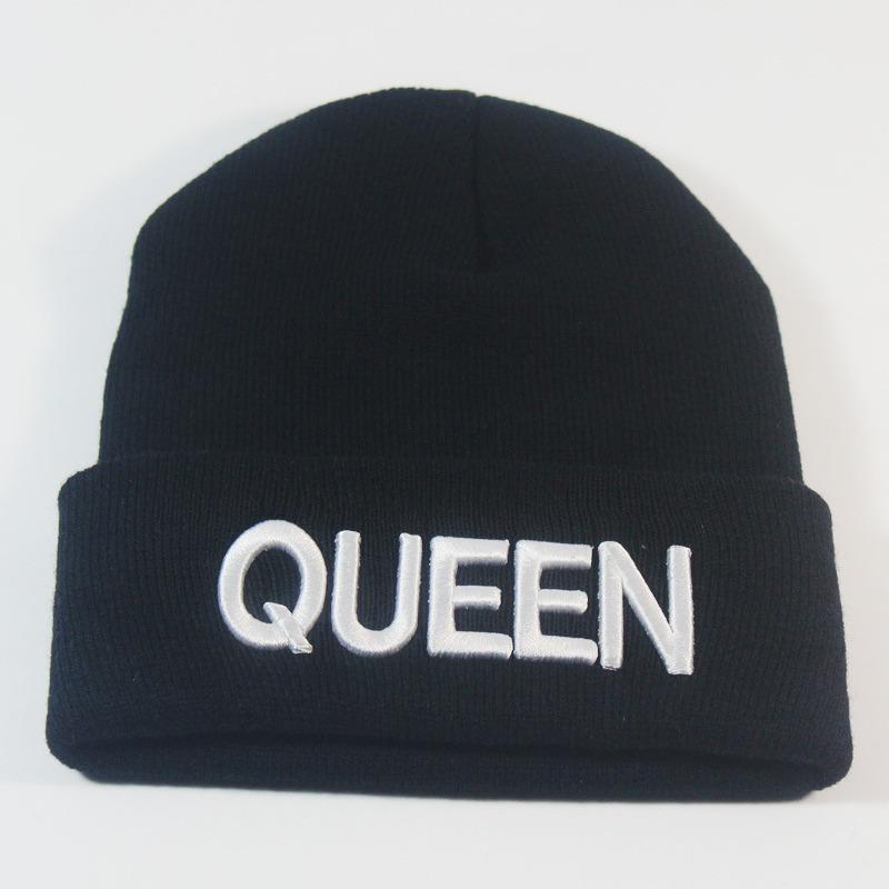 Autumn and Winter Popular European and American styles for men and women KING QUEEN Embroidered Knit Hat Couple's woolen hat Beanie winter hat