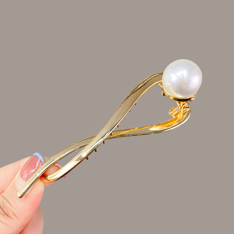 1 шт. Простая металлическая золотистая серебристая заколка-краб для волос с жемчугом, элегантная женственная заколка-твист для волос, заколка-акула, украшение для волос, ювелирное изделие, подарок