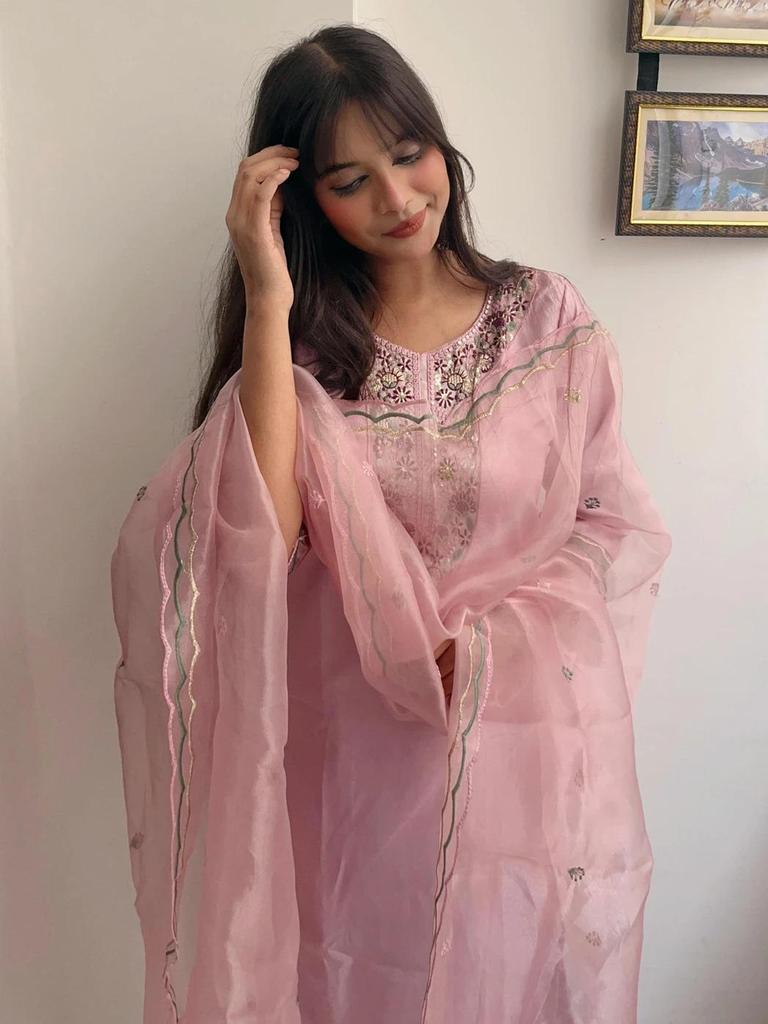 Женский шелковый смесовый комплект курта брюки дупатта дизайнерский наряд для вечеринки Болливуд топ туника курти костюм