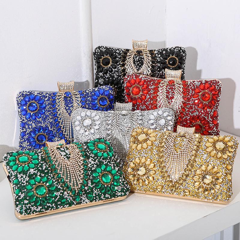 Pu Material Small Square Bag With Lock Closure For Formal Dinner And Party Wear
