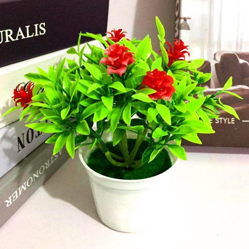 Захватывающие миниатюрные розы в декоративных горшках для украшения вашего окружения