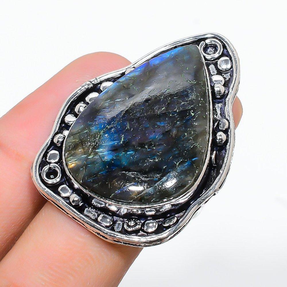 Кольцо из серебра 925 пробы с натуральным лабрадоритом, размер 7, r1b63