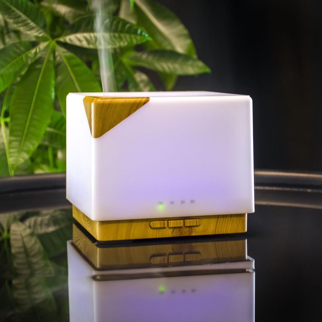 Air humidifier, ultrasonic aroma diffuser, large LED freshener