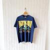 Vintage 1990s Notre Dame Fighting Irish t-shirt/ Team Hanes/ size L