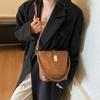 Simple Commuting New Autumn and Winter Retro Bucket Bag Versatile Shoulder Messenger Bag Premium Handbag
