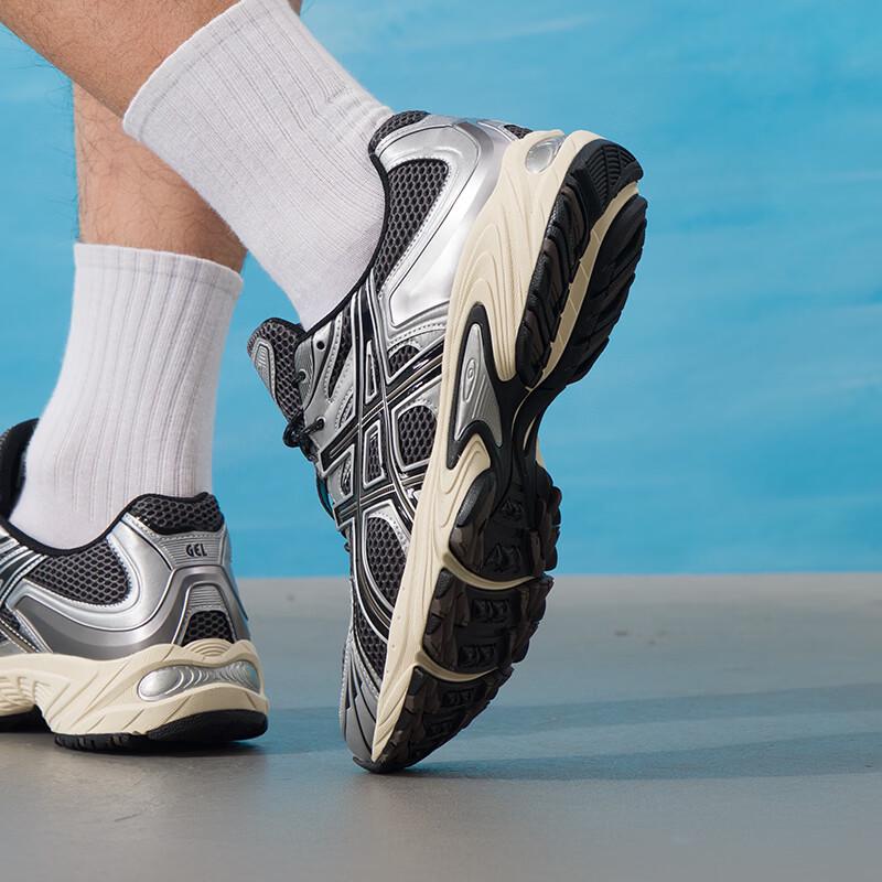 Asics Унисекс Спортивно-повседневная обувь GEL-KAHANA