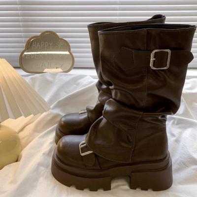 Узкие универсальные ботинки Мартин на толстой подошве с увеличением высоты женские новые коричневые универсальные ботинки с пряжкой