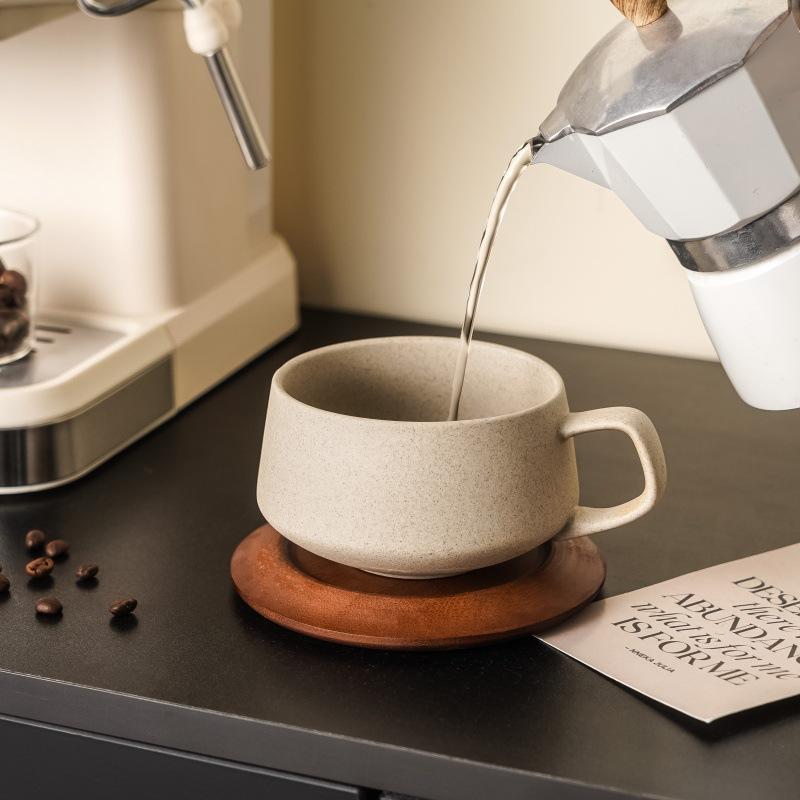 Ретро и Высококачественные Керамические Кофейные Чашки и Блюдца Наборы Чашек для Послеобеденного Чая для Гостевых Домов и Отелей Чашки для Латте В Качестве Подарков
