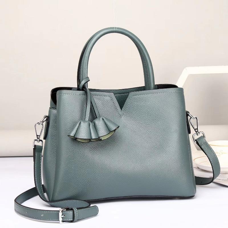 Стильная сумка через плечо из натуральной кожи с верхним слоем из коровьей кожи премиум-класса с цветочной бахромой