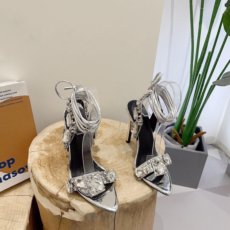 Luxury Shiny Rhinestone Wedding Heels Women Cross Strap Pumps Summer Luxurious Party Shoe Sexy Open Toe Pointed Toe Sandals