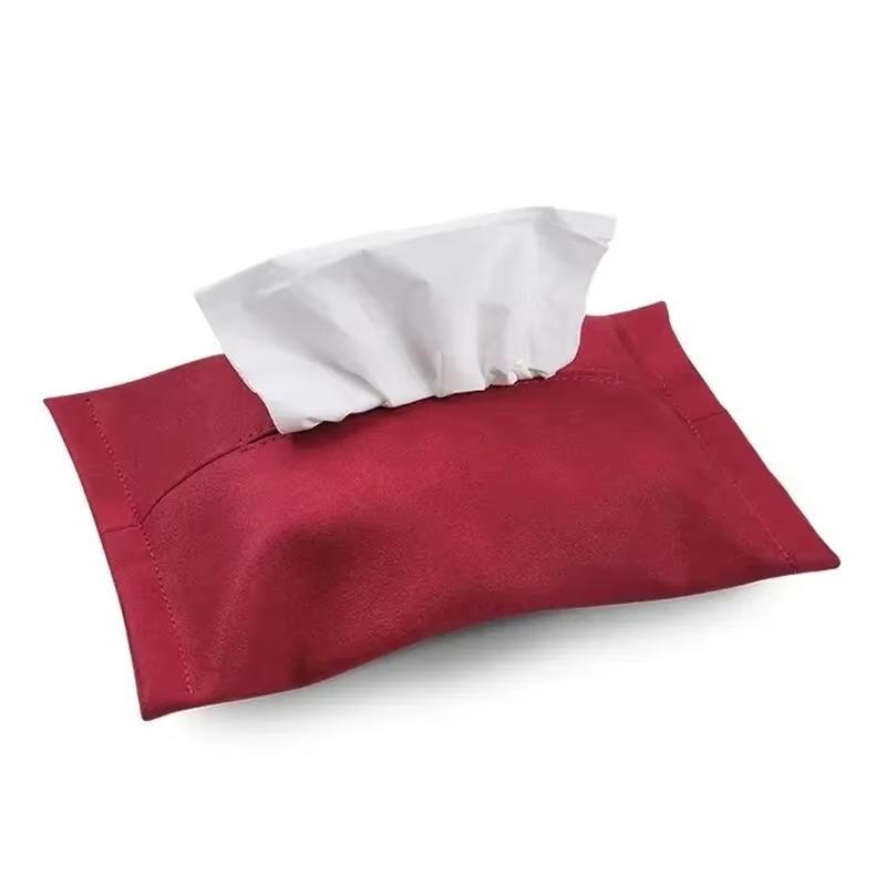 Держатель для салфеток в автомобиль, замшевая кожаная сумка для салфеток на центральную консоль автомобиля, подлокотник, солнцезащитный козырек, чехол для хранения салфеток на заднем сиденье с фиксирующим ремнем