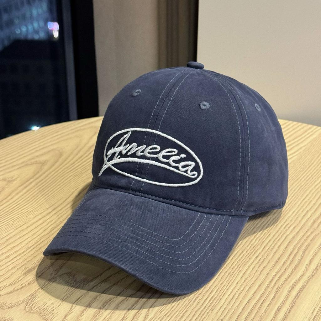 New Korean-style baseball cap for women in summer, versatile letter-print cap that makes the face look smaller, curved brim duckbill cap for men,